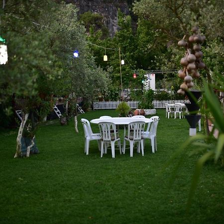 גוג'ק Guentur Hotel & Restaurant מראה חיצוני תמונה