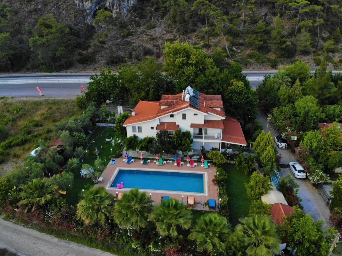גוג'ק Guentur Hotel & Restaurant מראה חיצוני תמונה