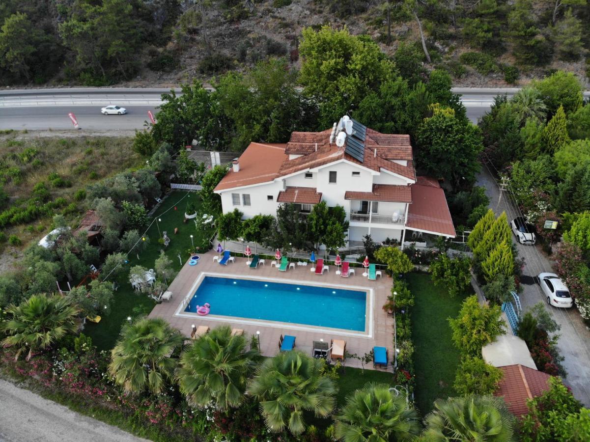 גוג'ק Guentur Hotel & Restaurant מראה חיצוני תמונה
